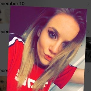 Meet your Posher, Emily